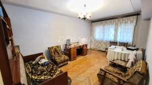 Vânzare apartament 3 camere - Târgu Jiu, strada Castanilor - zona Diana - imagine 2