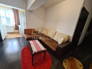 Vânzare apartament 2 camere în Târgu Jiu, strada Victoriei - zona Peco OMV - imagine 2