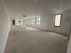 Vânzare spațiu comercial - Strada 30 Decembrie - zonă intens circulată - imagine 5
