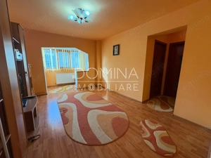 Vânzare apartament 3 camere, situat în Târgu Jiu, Aleea Plopilor