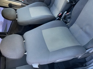 Vând Opel Combo 2006 , 1.7 motorina 249500km, funcțională , întreținută , Preț 2700  negociabil . .  - imagine 9