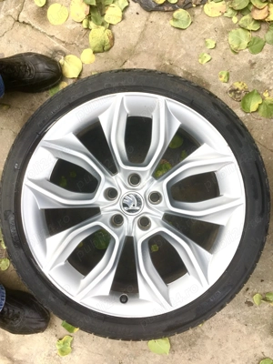 Roti/Jante/Anvelope R19 Skoda Karoq second hand 2 - imagine 3