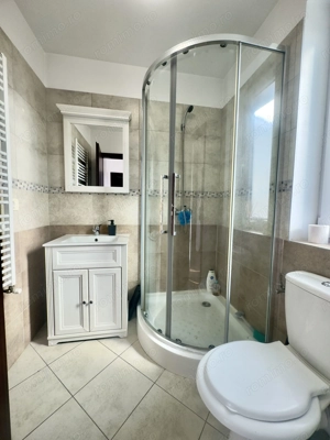 Giroc- Sat Batran, P+E, Foisor - imagine 18