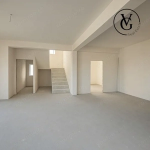 Vila modernă - finisată -terasă circulabila vedere lac și mare  - imagine 3