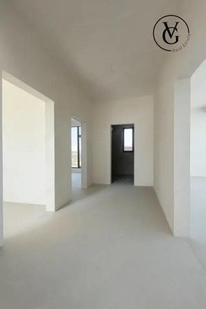 Vila modernă - finisată -terasă circulabila vedere lac și mare  - imagine 8