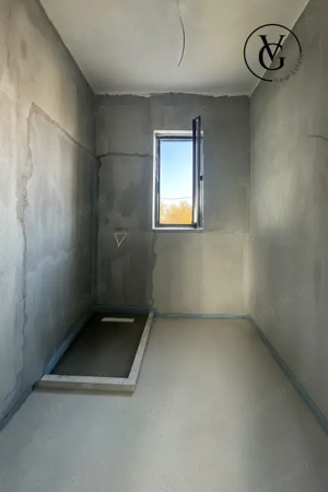 Vila modernă - finisată -terasă circulabila vedere lac și mare  - imagine 12