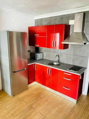 Garsoniera de inchiriat in zona Drumul taberei - imagine 2