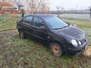 vand autoturism volkswagen polo 2005 pret 1000 euro negociabil