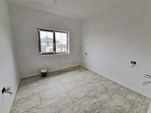 Duplex spatios cu 5 camere | Mosnita Noua - imagine 10