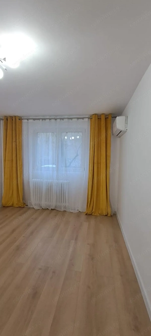 Apartament 2 camere, decomandat, Piata Victoriei, complet renovat, parter.