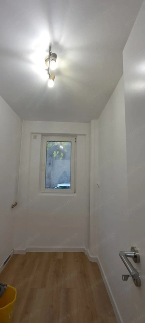 Apartament 2 camere, decomandat, Piata Victoriei, complet renovat, parter. - imagine 6