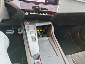 Peugeot 308 1.2L PureTech 130 S&S EAT8 GT - imagine 8