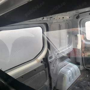 Vând Opel Vivaro  - imagine 10