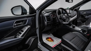 Nissan Qashqai 1.3 DIG-T 4x4 MHEV Xtronic Tekna - imagine 8