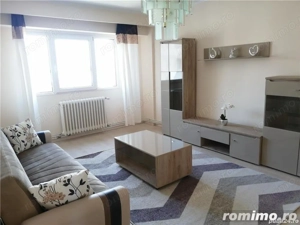 Zona Unirii un apartament cu 3 camere de inchiriat