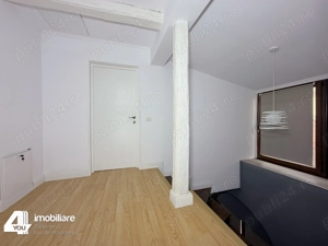 Casă S+P+M zonă Ultracentrală la curte cu 2 vecini, recent renovată - imagine 17