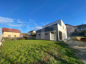 Casa individuala Dezmir, zona Planoarelor, 550 mp teren, casa 135 mp utili - imagine 3