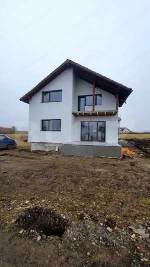 Casa spatioasa 4 camere, 136mp utili, 520 teren, finisata, intrare Bod