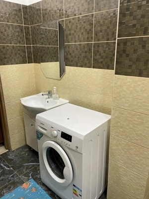 Cazare Regim hotelier Apartament 3 camere Sebastian  - imagine 3