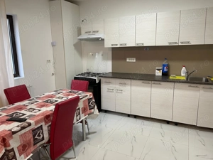 Cazare Regim hotelier Apartament 3 camere Sebastian  - imagine 2