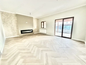 Duplex cu 4 camere cu toate utilitatile si cu asfalt -125 mp utili- Mosnita Noua