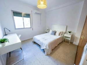 Garsoniera de inchiriat in zona Aparatorii Patriei