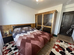 Casa cu 4 camere 2 bai si curte proprie in zona Arhitectilor - imagine 4