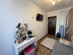 Casa cu 4 camere 2 bai si curte proprie in zona Arhitectilor - imagine 11