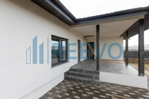 Casă/Vilă nouă de vânzare în Lilieci, Bacău - imagine 10