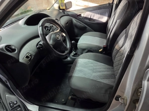 Toyota Yaris 1.0 benzină   economică, distribuție pe lanț, ITP valabil - imagine 4