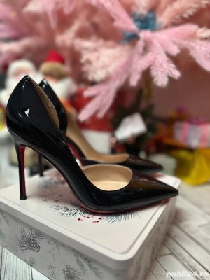Pantofi Louboutin (in stoc)