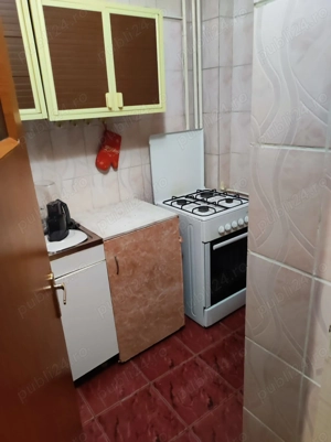 Garsoniera semidecomandata situata in Vatra Luminoasa. - imagine 3