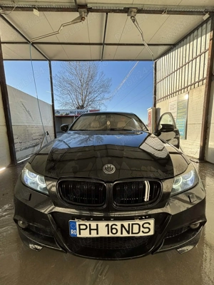 Bmw E90 Facelift, an 2011