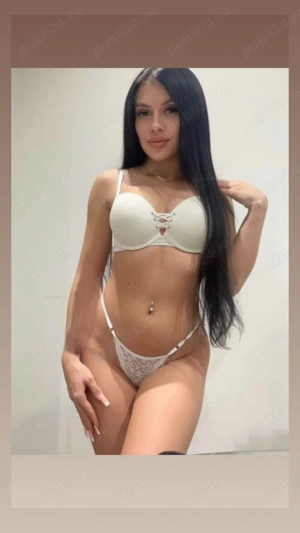 Show web și apoi întâlniri Whapp sms