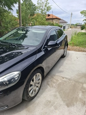 Volvo v40 5 cilindri