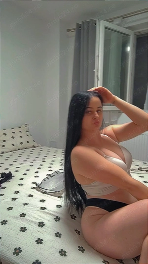 Heii poze reale Deea, 21 de ani 