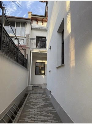 Inchiriere casa 2 etaje plus mansarda