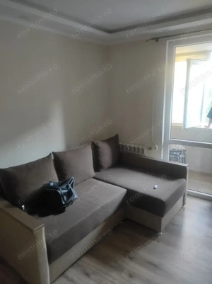 Oferim spre inchiriere garsoniera Ozana