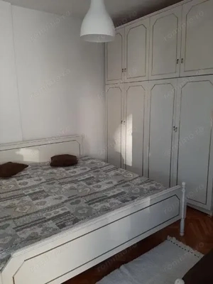 Spre inchiriere apartament 3 camere zona Colentina