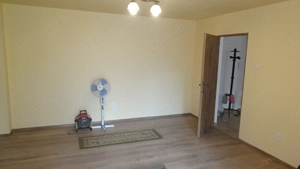 Inchiriez apartament 2 camere in Deva, zona ultracentrala, parter, suprafata utila aproximativ 50 mp - imagine 9