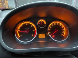 Opel CORSA D 1.3 CDTI 75 cp 2009 - imagine 4