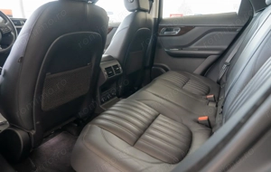 Jaguar F-Pace D180 AWD Quickshift "Portofolio" - imagine 15