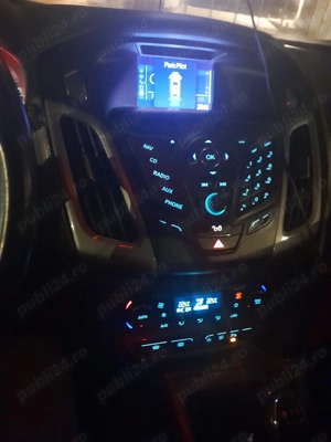 Vând Ford Focus Mk3 -1.6 TDCi - 2012 - imagine 8