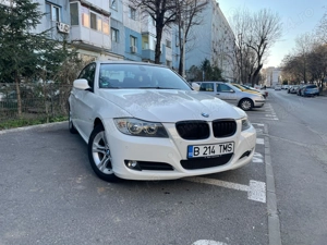 BMW 320i   2.0 170 cai   Carplay si Camera