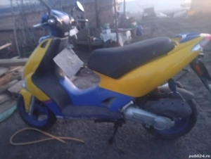 Scuter Kymco  - imagine 2