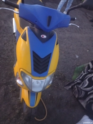 Scuter Kymco  - imagine 3