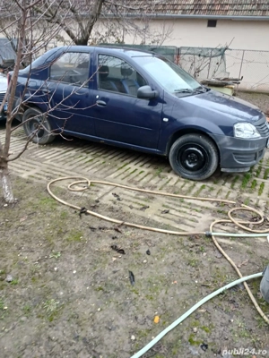 vând Dacia Logan