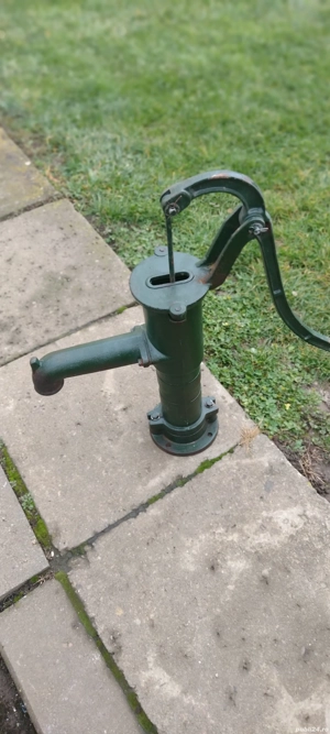 pompa apa manuala și electrică  - imagine 4