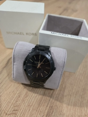 Vând ceas negru Michael Kors