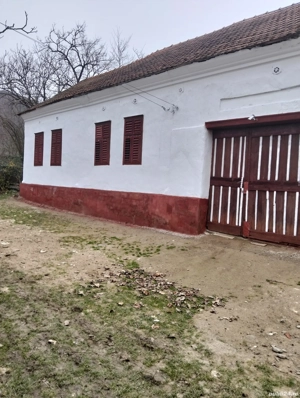 Vind casă în secaseni judetul caras Severin 